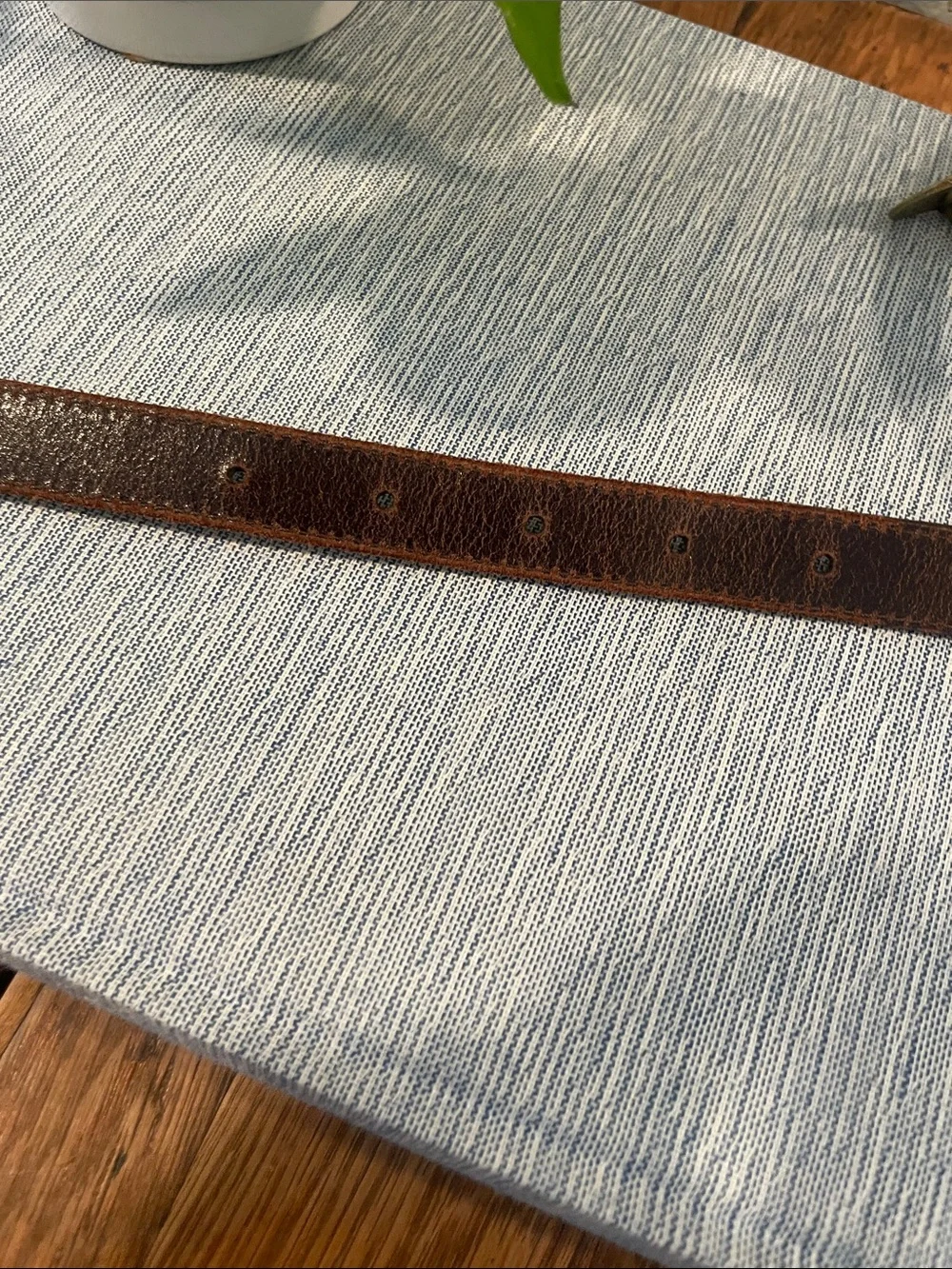 Frye Reversible Leather Skinny Belt | Brown | Leather | Antique Brass Buckle